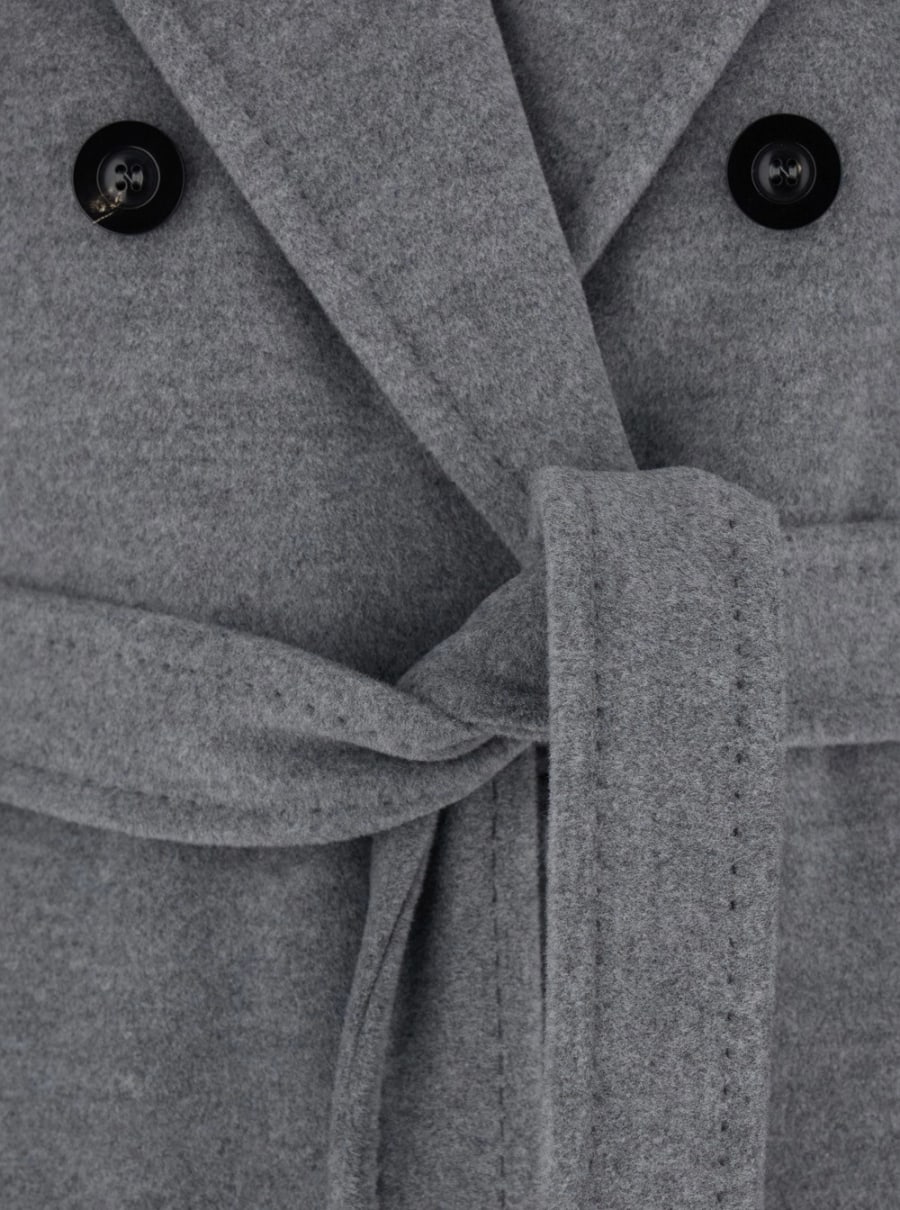 Max Mara Cappotto 'Madame' Doppiopetto con Revers Classici e Cintura sul Fronte in Lana e Cashmere Grigio Donna, view 3