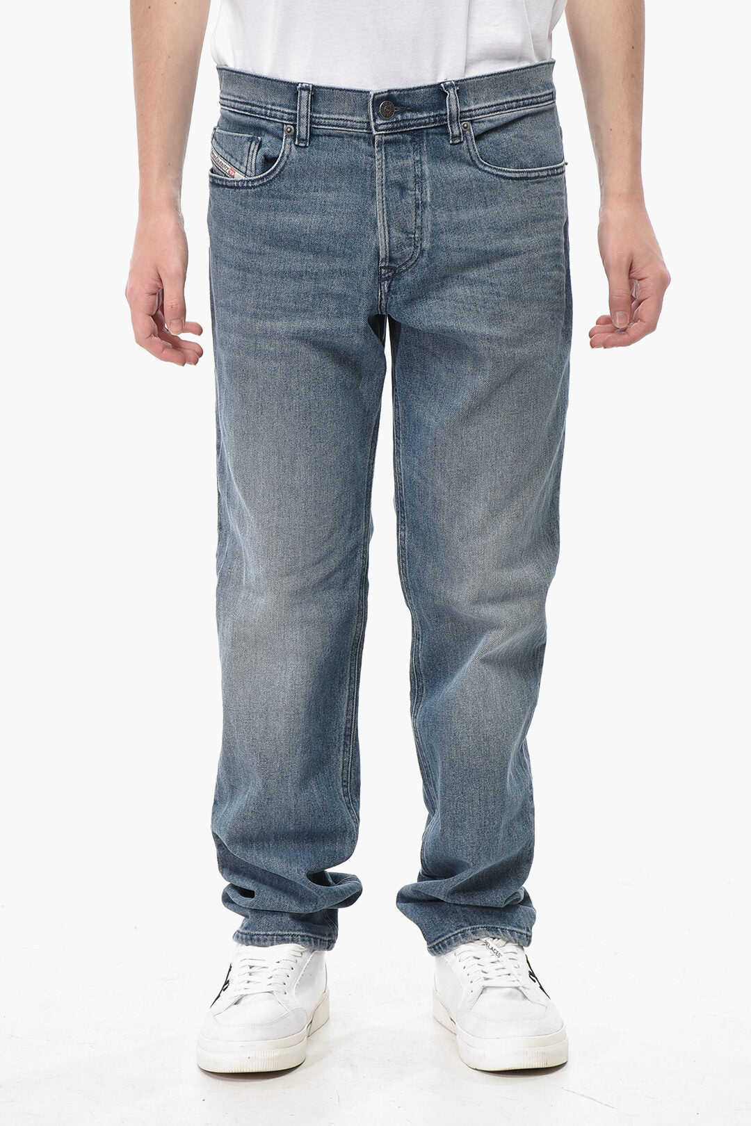 Diesel 2405~Jeans 2023 D-FINITIVE Regular Fit Tapered Leg 17cm L.32