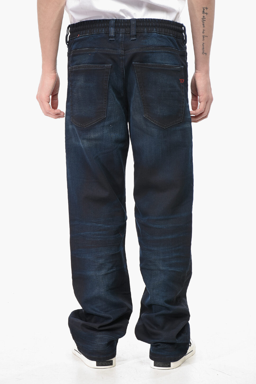 Diesel 2405~Jogg Jeans 2040 D-AMAGE Straight Leg with Elastic Waist 23cm, view 2