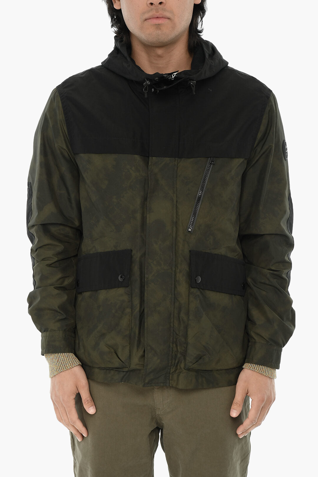 Woolrich 2850~Two-Tone Technical Fabric Jacket with Hood