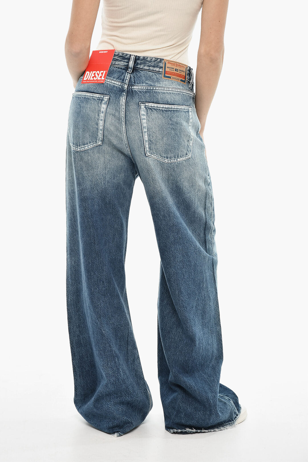 Diesel 0140~Jeans 1996 D-SIRE Wide Leg With Frayed Hem 25cm