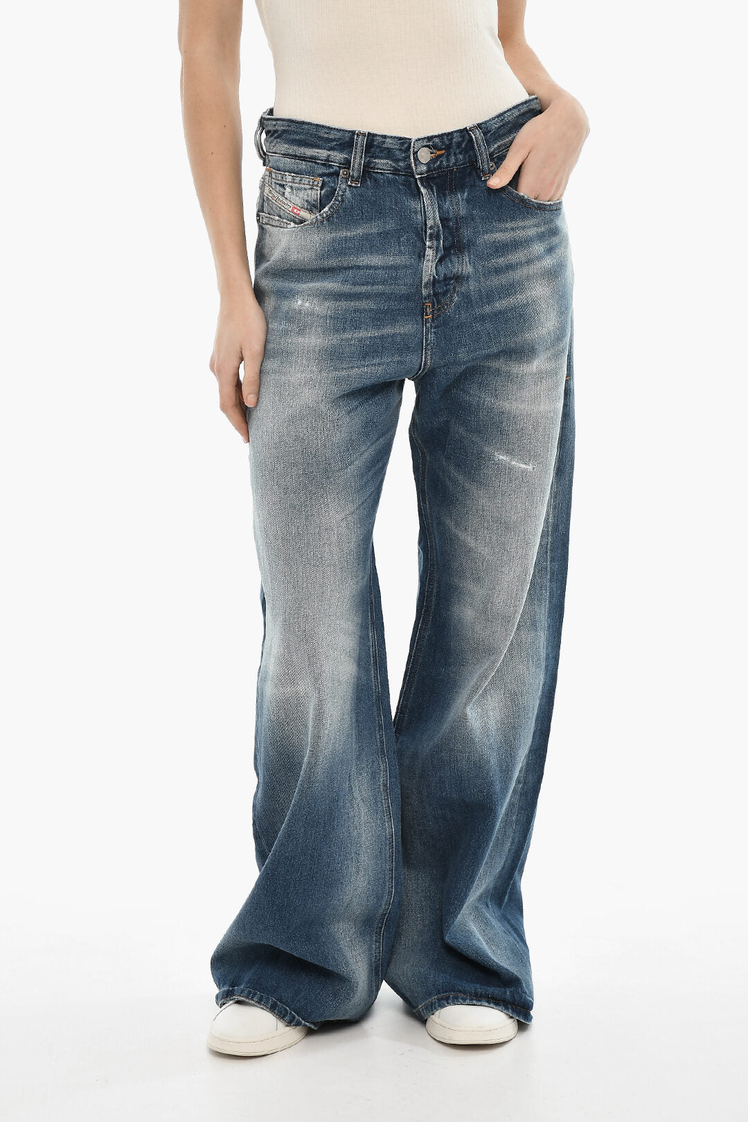 Diesel 2405~Jeans 1996 D-SIRE Wide Leg With Frayed Hem 25cm