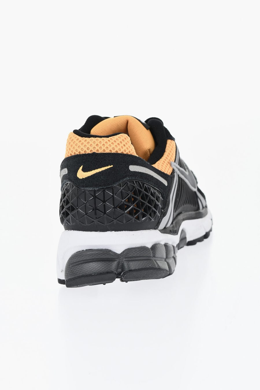 Nike 2950~Breathable Fabric Sneakers ZOOM VOMERO, view 2