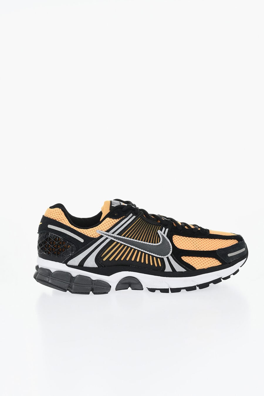 Nike 2950~Breathable Fabric Sneakers ZOOM VOMERO, view 3