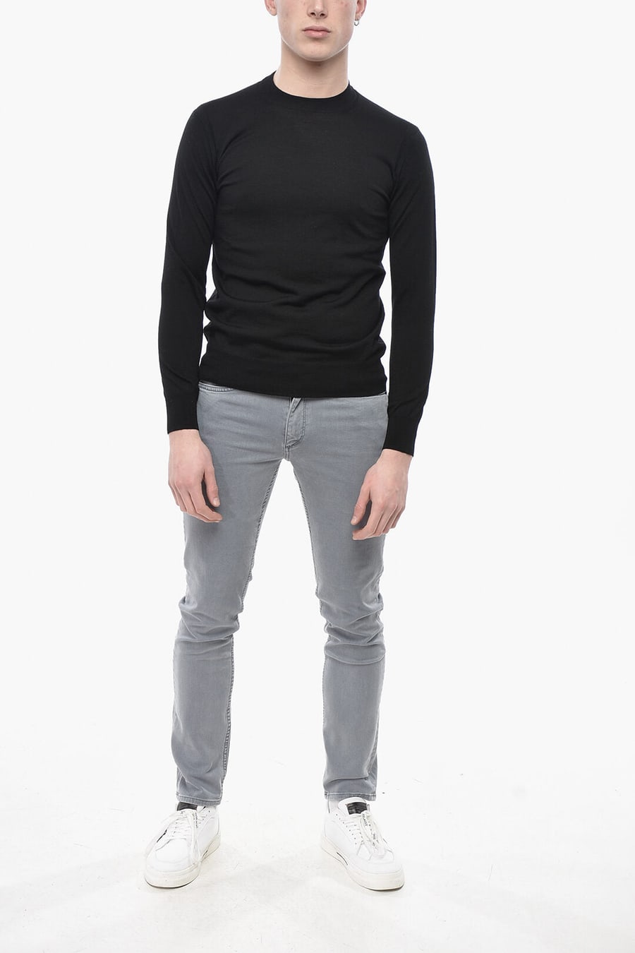 Paolo Pecora 3500~Solid Virgin Wool Crewneck Sweater, view 4