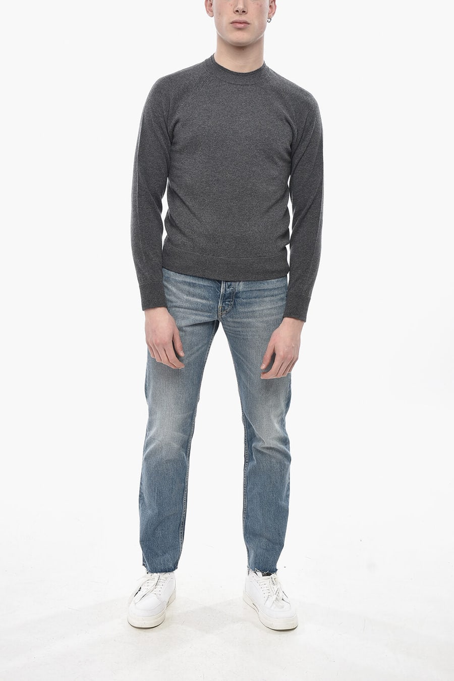 Paolo Pecora 2470~Virgin Wool Solid Crewneck Sweater, view 4