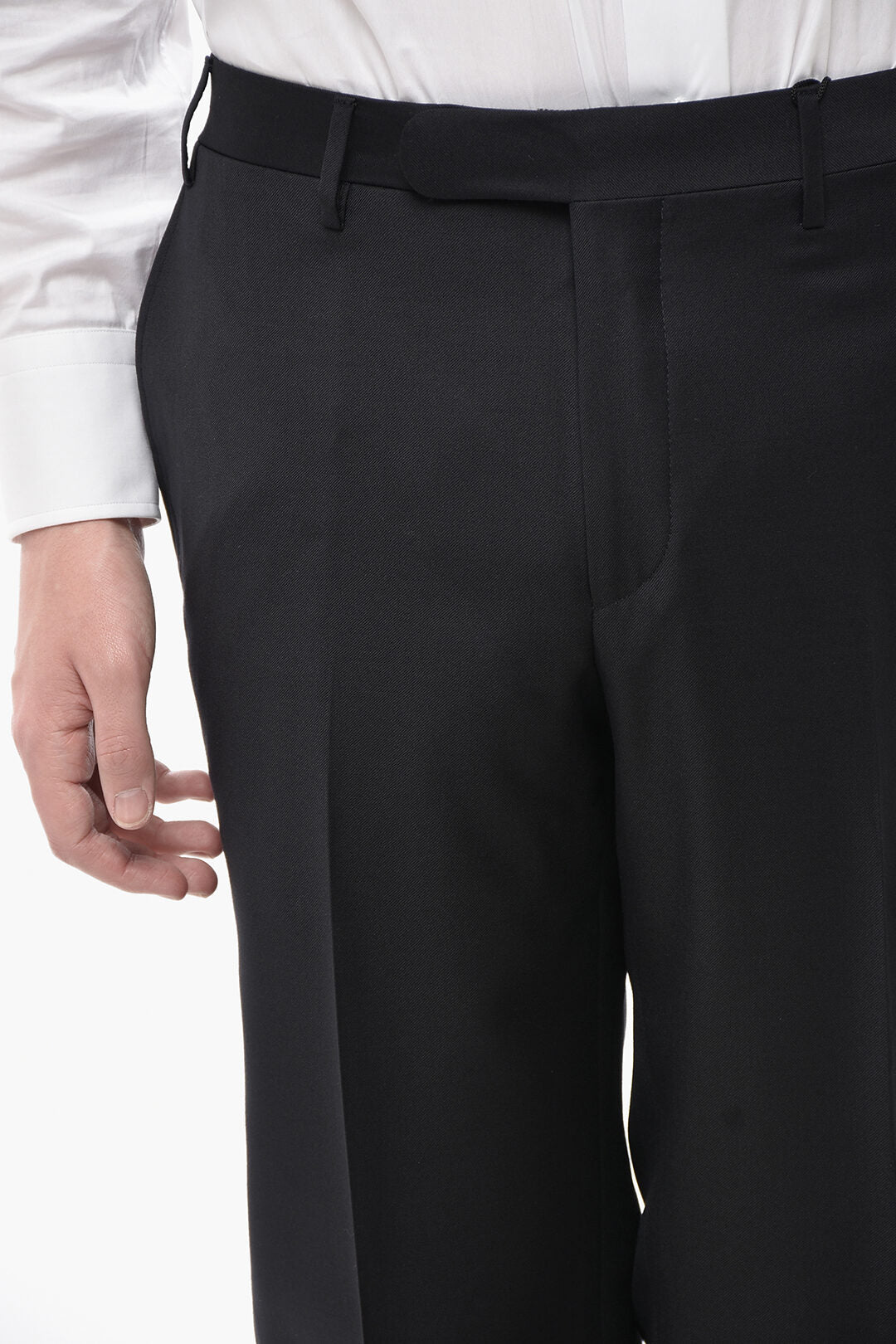 Corneliani 2405~TREND Virgin Wool Slim Fit Trousers