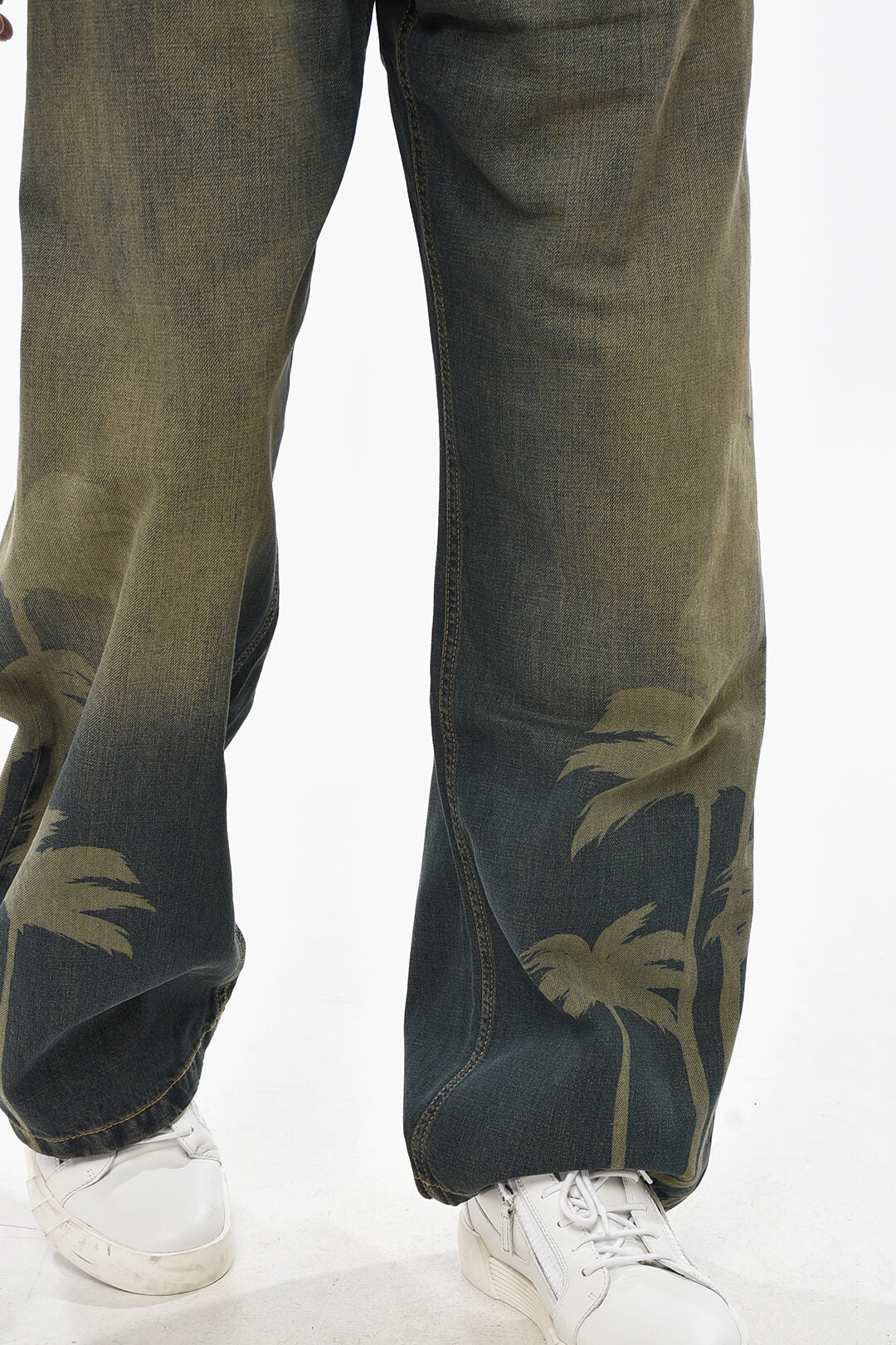 Palm Angels 2405~Vintage-Wash Denim Loose-Fit Jeans LASER PALMS 28cm