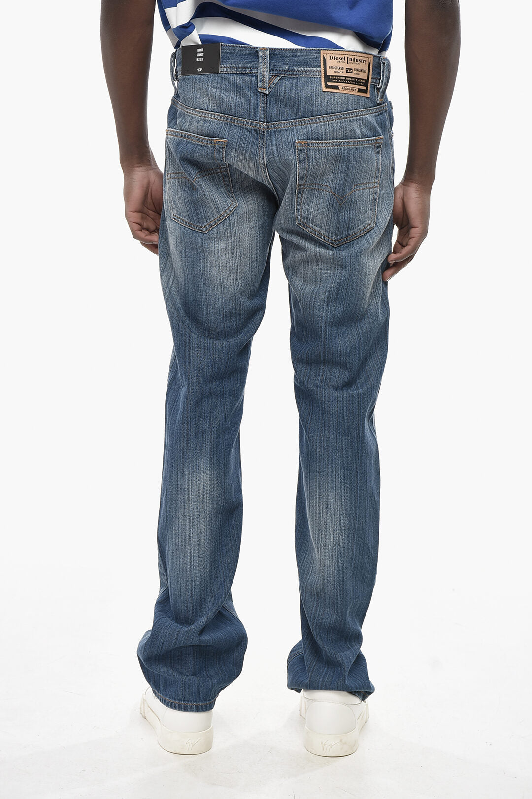 Diesel 0135~Regular-Fit Jeans MARKEE 21cm L.32, view 2