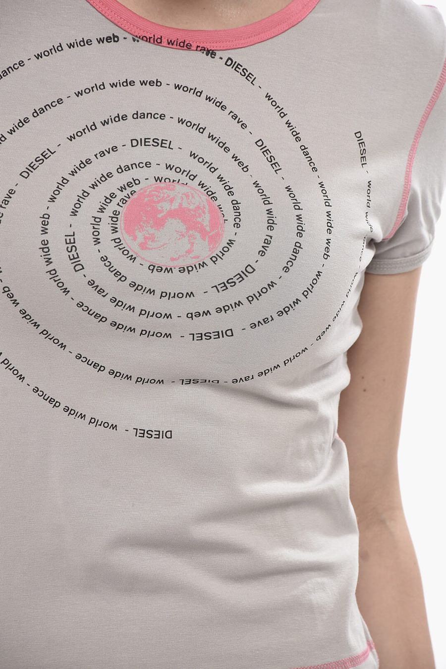 Diesel 2470~Crewneck T-Shirt T-UNCUTIE-LONG-L3 Printed
