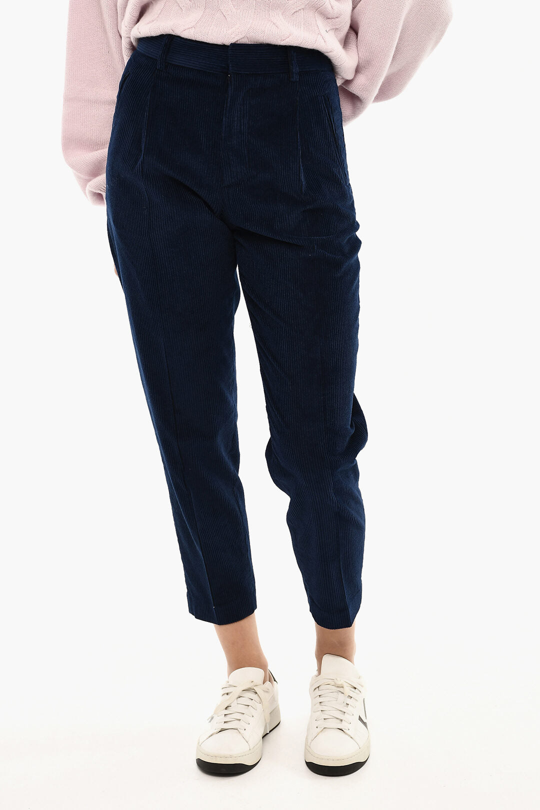 Woolrich 2405~Single-Pleat Ribbed Velour Trousers