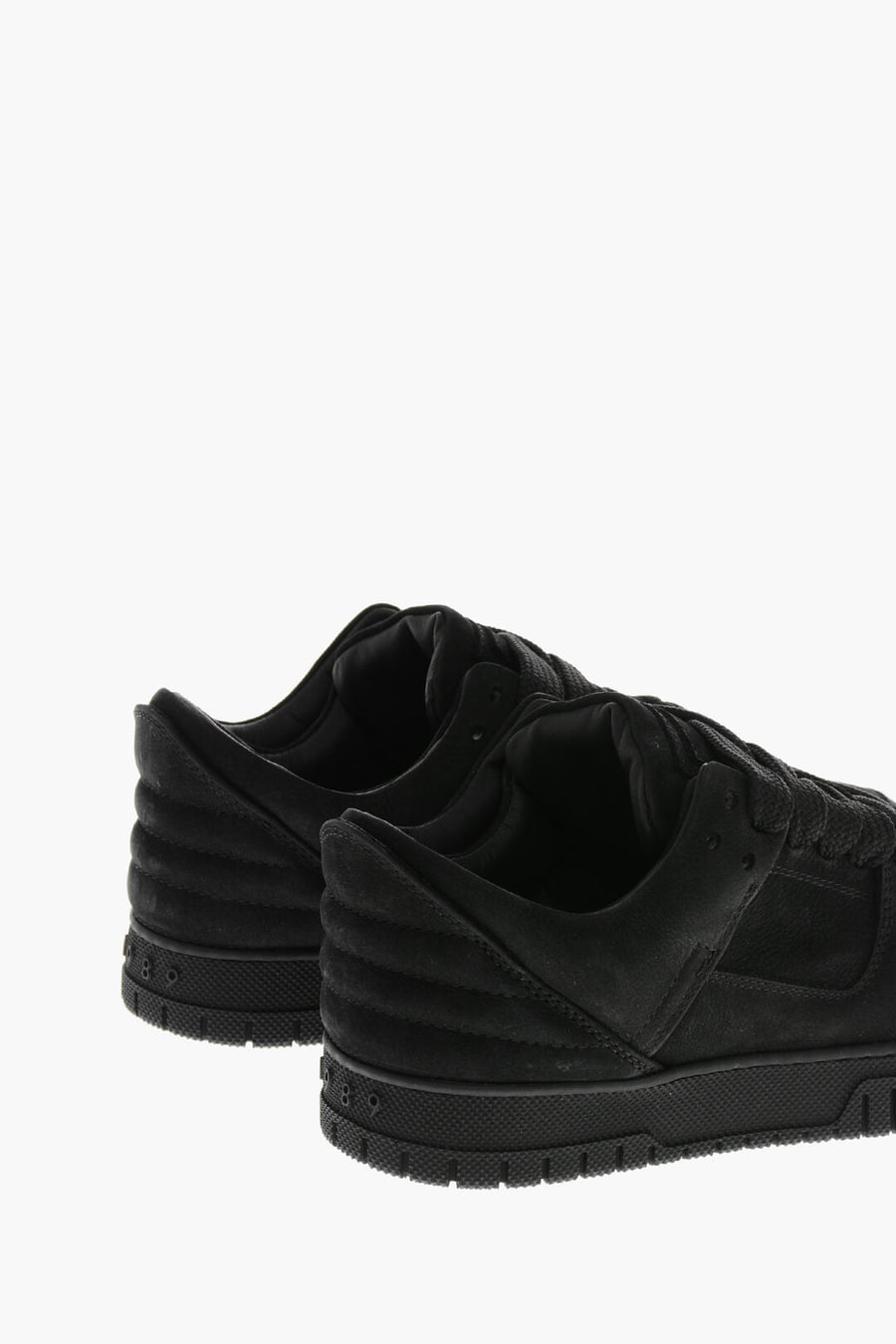 1989 Studio 3500~Low Nubuck Sneakers in Solid Color
