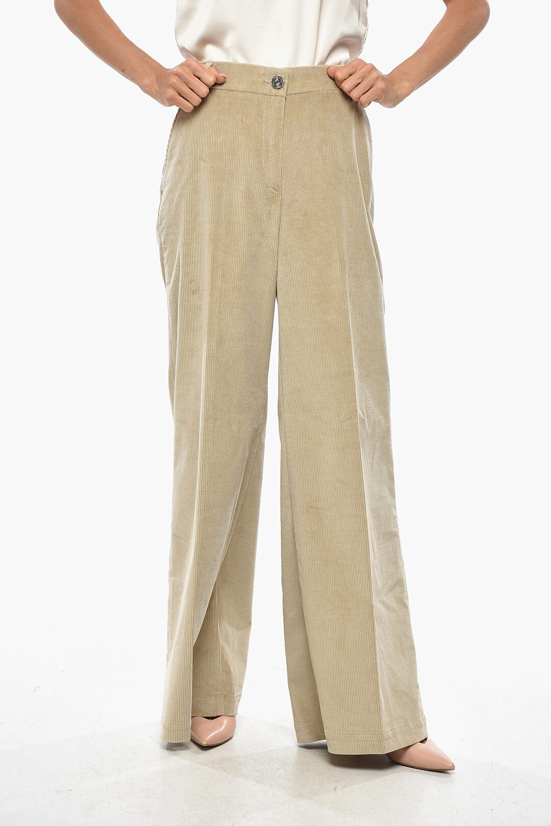 Jacob Cohen 2500~Corduroy Trousers TAYLOR with Logo Button