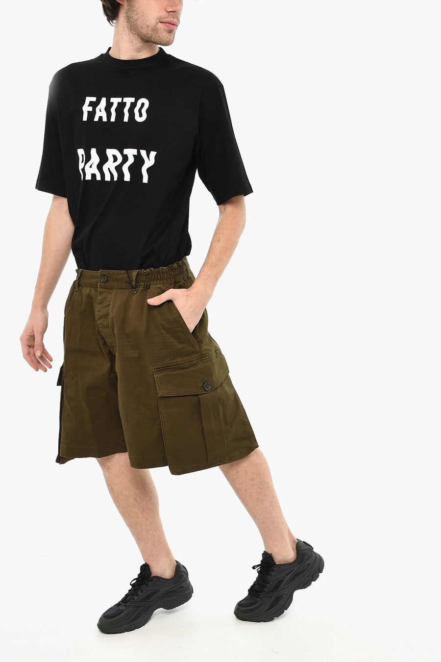 Dsquared2 2850~Cargo Shorts With Maxi Pockets, view 4