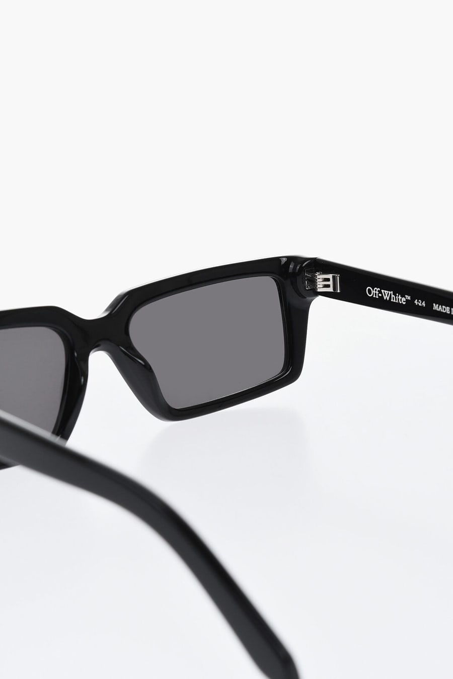 Off-White 3500~Rectangular Sunglasses WARREN with Logo Frame, view 3