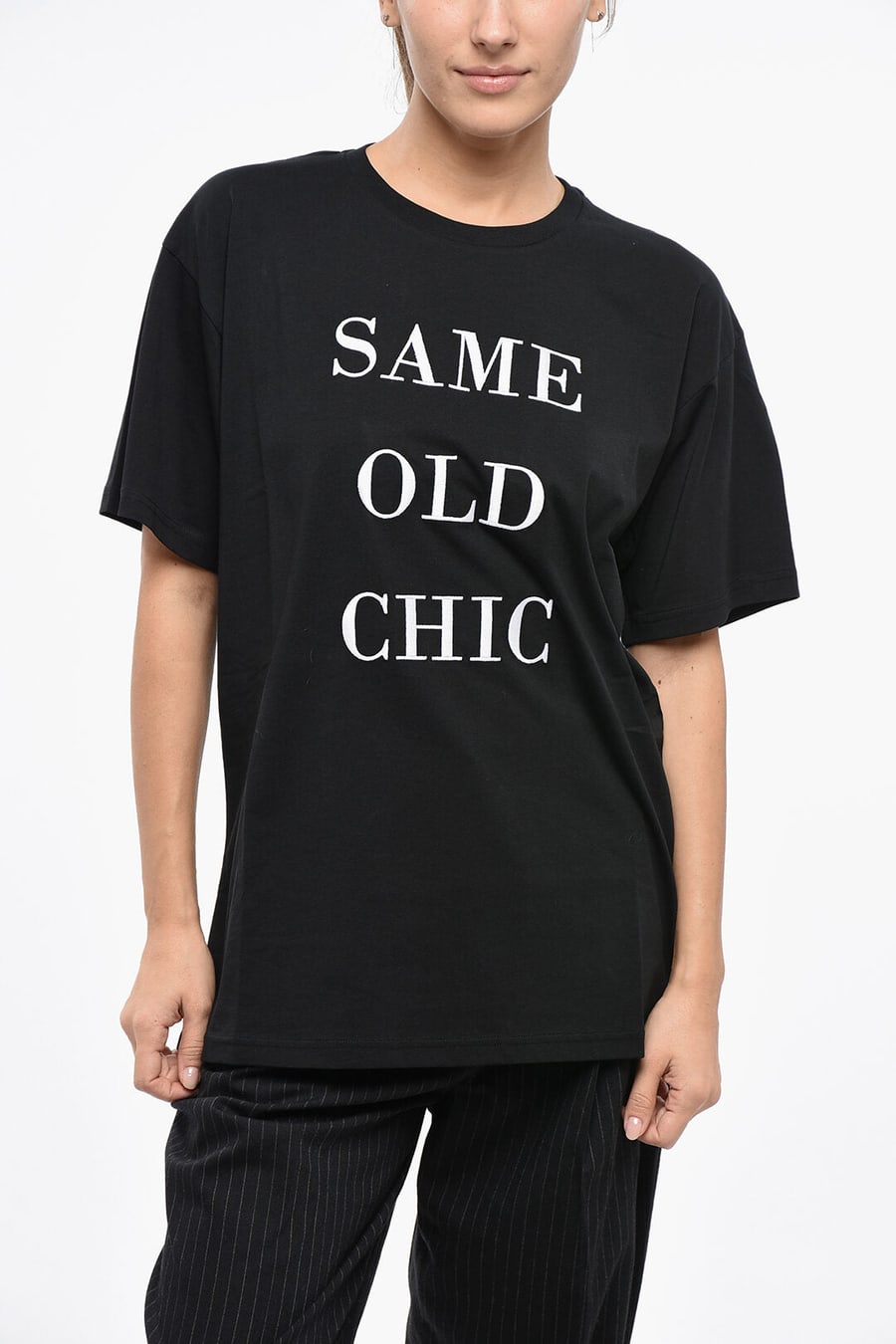 Moschino 3500~COUTURE! Cotton Crewneck T-Shirt with Contrast Embroidery