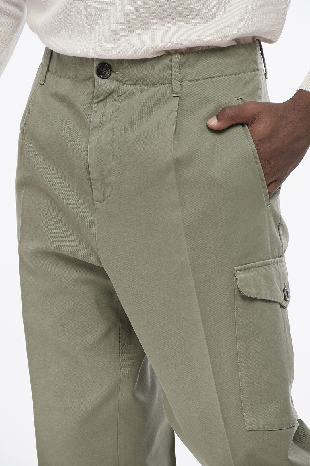 Brunello Cucinelli 2800~1-Pleat Cotton Cargo Trousers, view 2