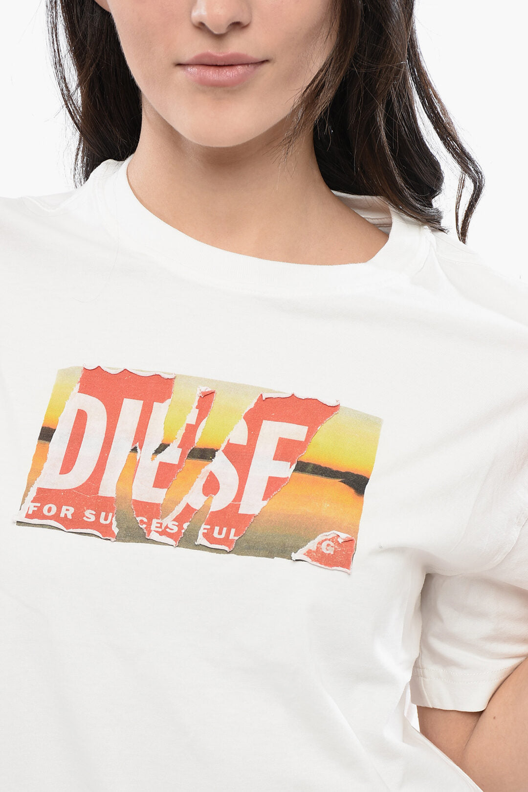 Diesel 2405~REDTAG Cotton Crewneck T-Shirt T-DANNY-POFF with Front Print