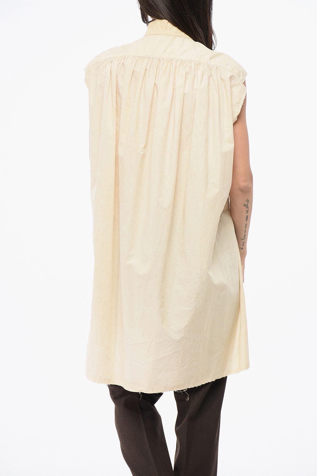Quira 2500~Oversized Sleeveless Vintage-Effect Shirt, view 2