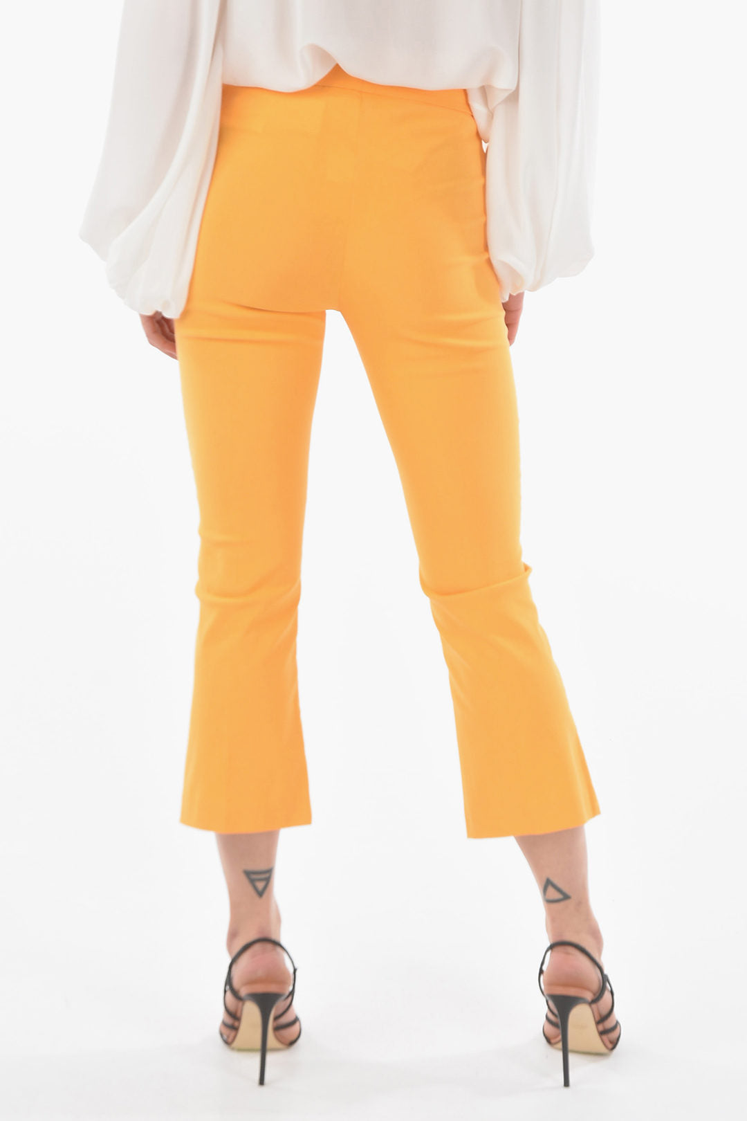 Avenue Montaigne 2950~Cropped Pants LEO in Solid Color