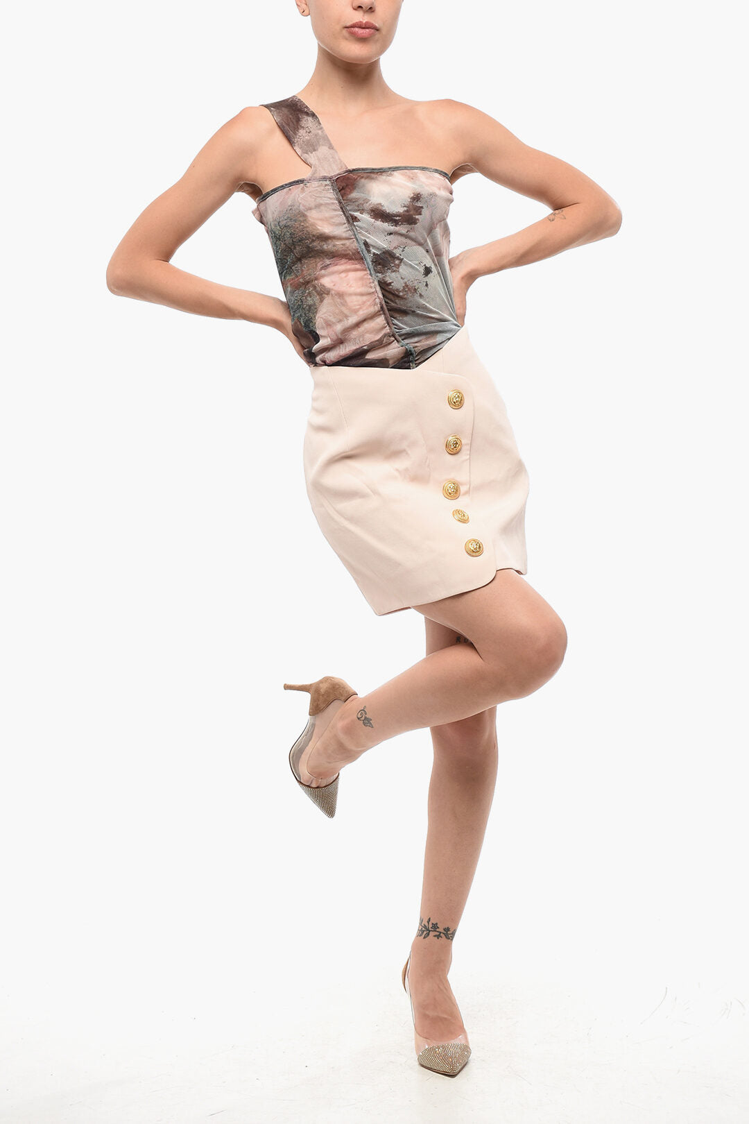 Balmain 3050~Solid-Color Mini Skirt with Decorative Buttons