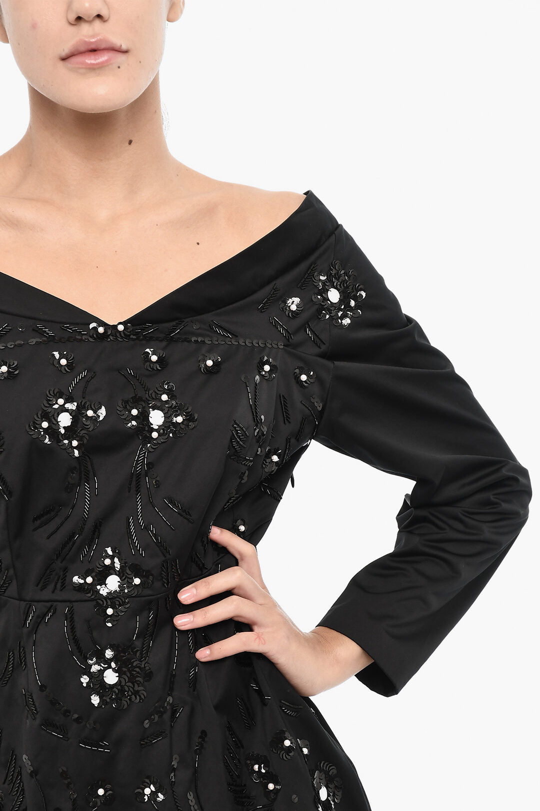 Dsquared2 3500~Solid-Color Sequin Mini Dress With Boat Neck