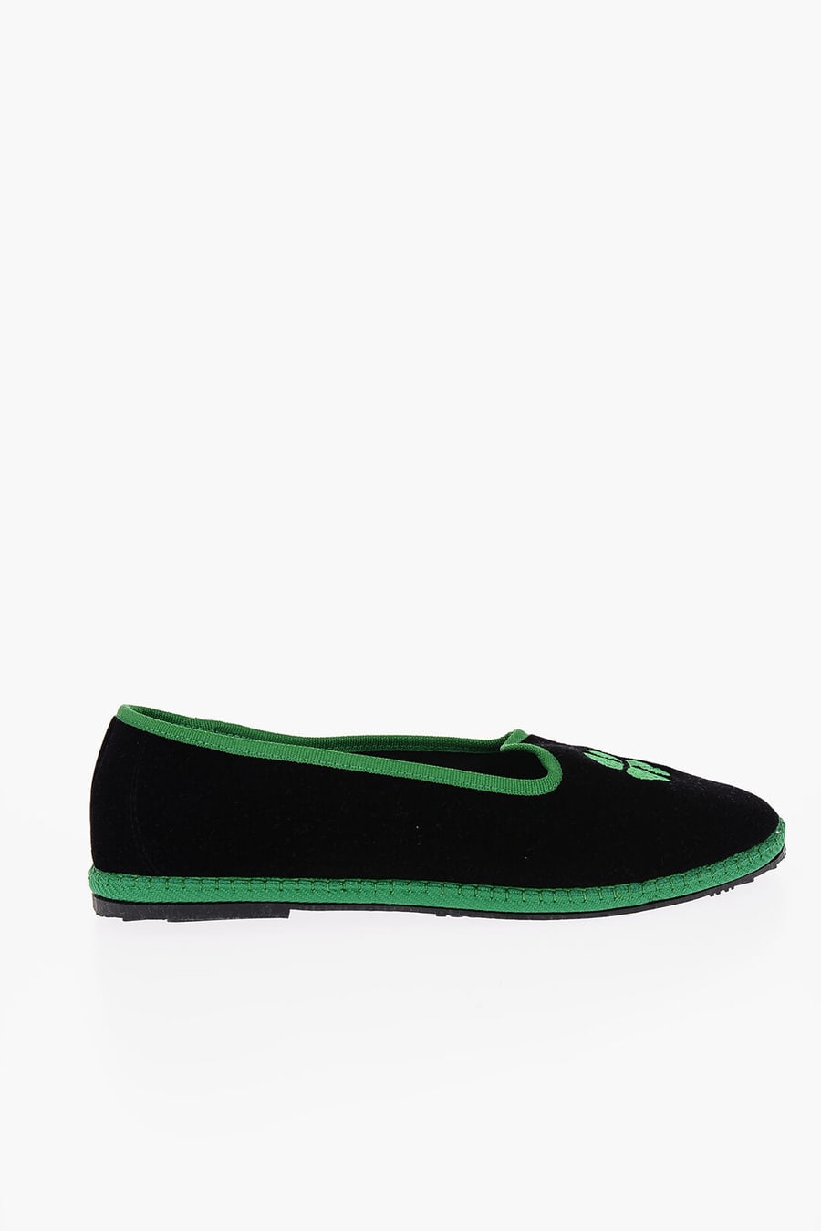 Gil Casas 3500~Velvet Furlane with Contrasting Trim and Four-Leaf Clover Embroidery, view 3