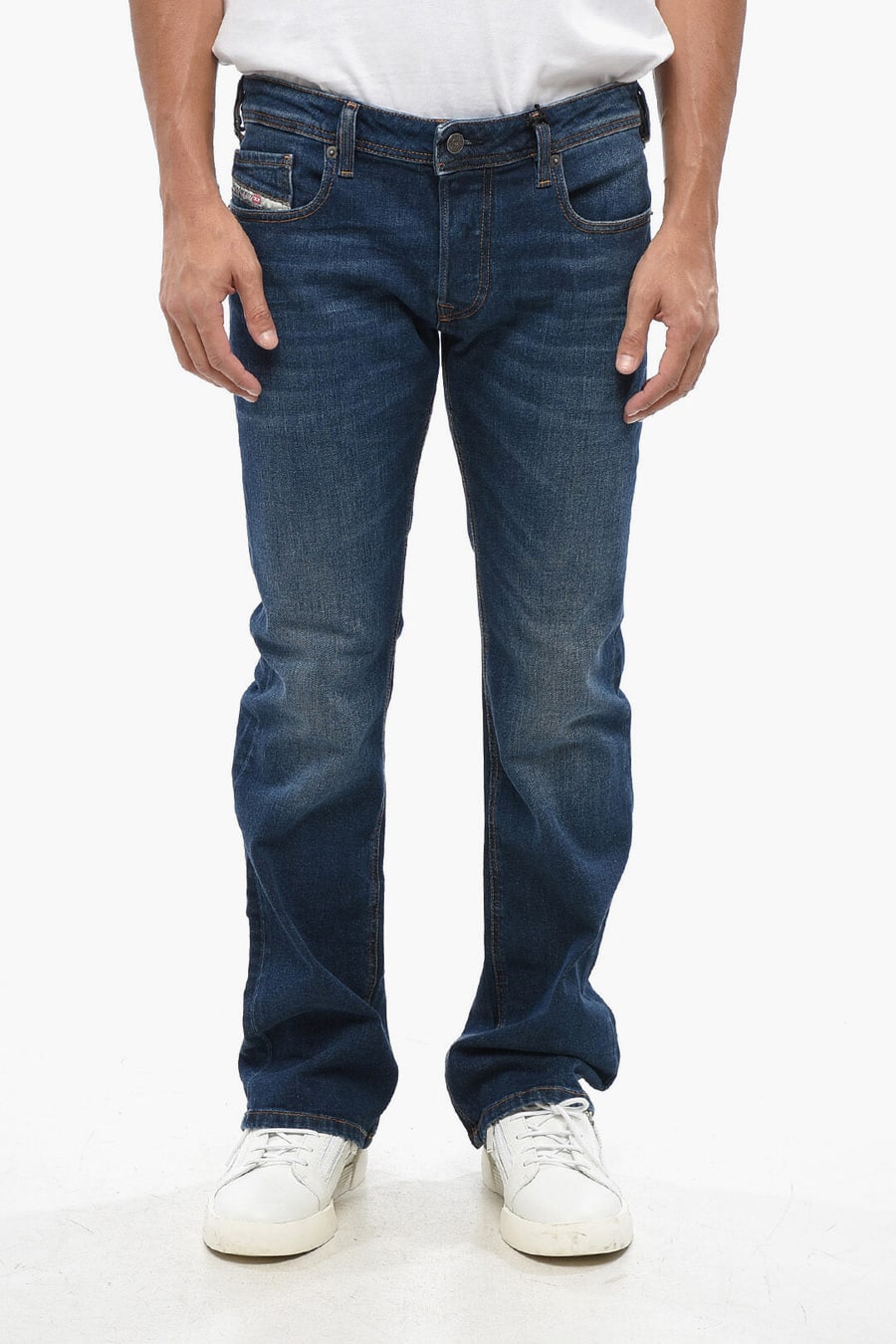 Diesel 2405~Bootcut Jeans ZATINY with Belt Loops 22cm