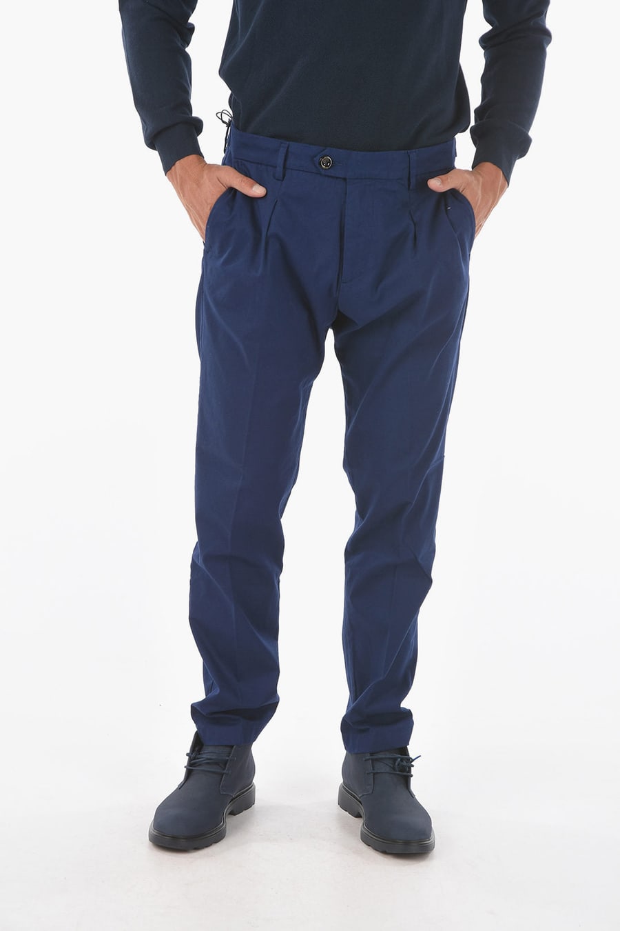 Cruna 2405~Trousers Smooth Fit RAVAL1P.L. with One Pleat