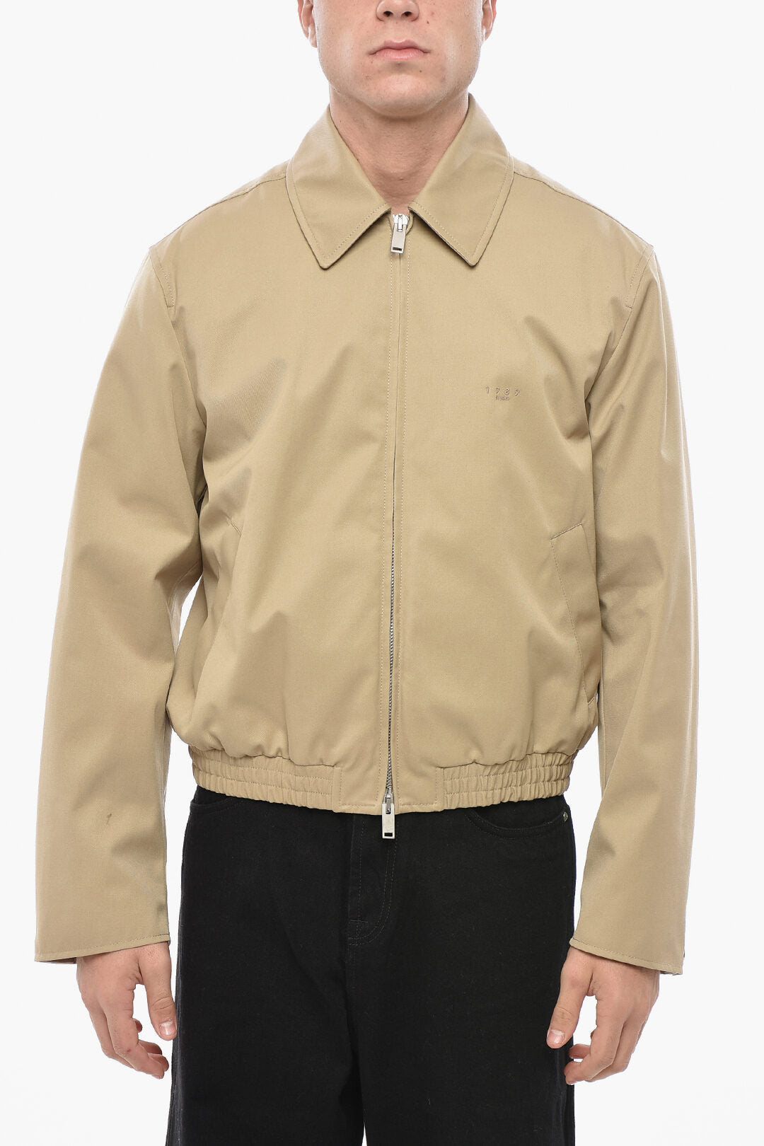 1989 Studio 2500~Lightweight Solid-Color Jacket with Embroidered Logo