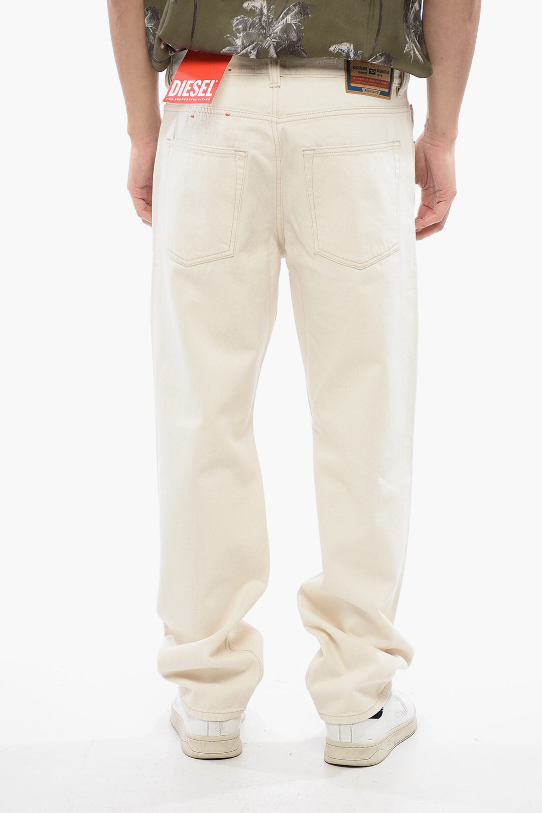 Diesel 2500~Trousers Loose Fit D-MACS 2010 Straight Leg 20cm L.32, view 2