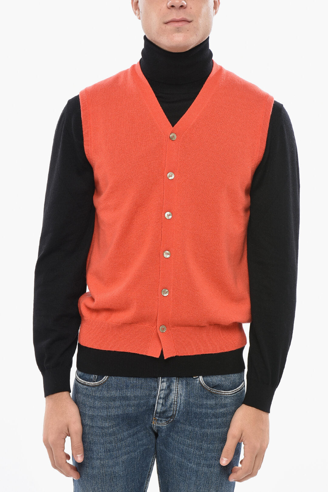 Malo 2550~Cashmere Sleeveless Sweater with Front Buttoning