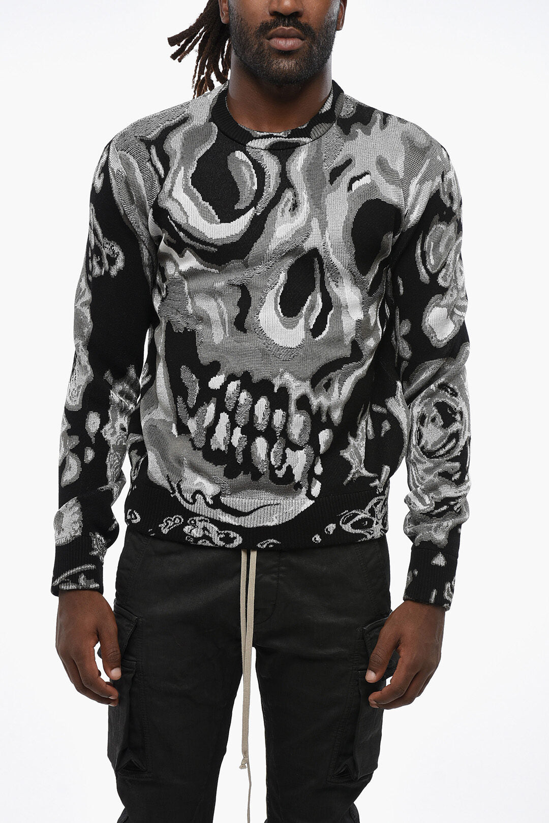 Alexander McQueen 2550~Metallic Fabric Crewneck Sweater with Jacquard Skull Motif