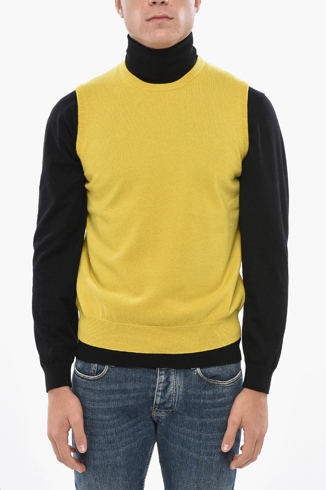 Malo 3000~Sleeveless Cashmere Crew Neck Sweater