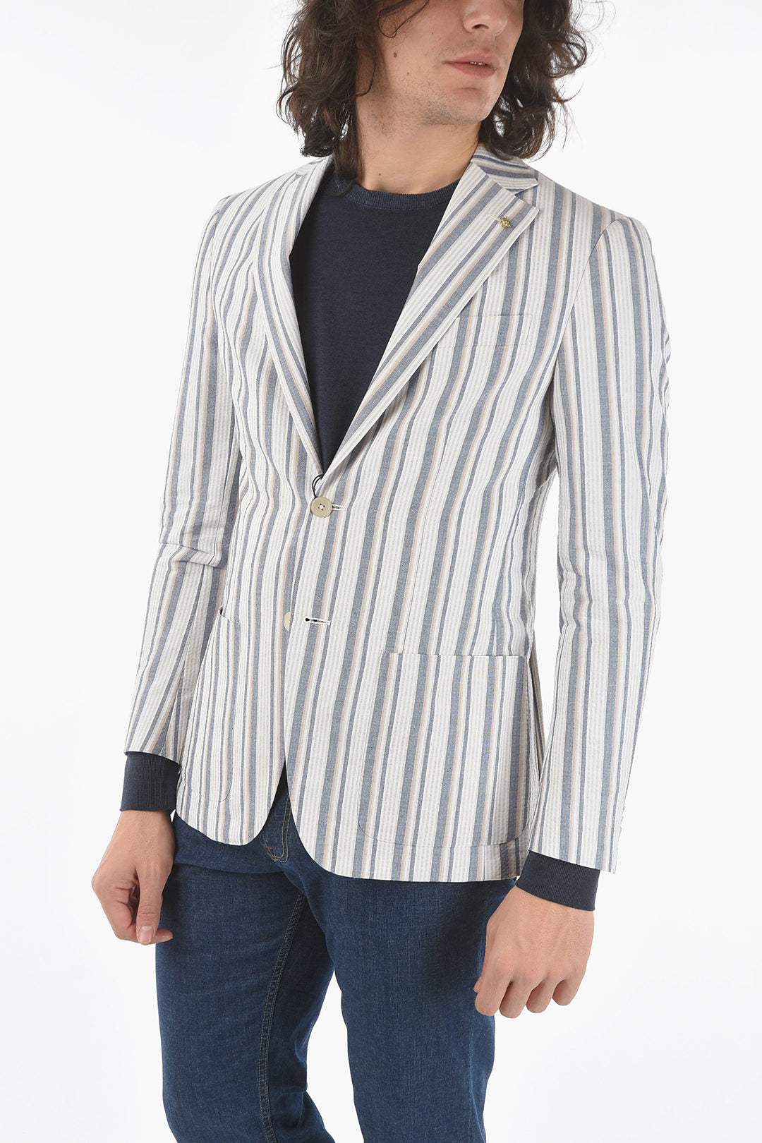 Corneliani 3250~CC COLLECTION Two-Button Jacket REFINED Pencil-Striped with Two Vents and Classic Lapel