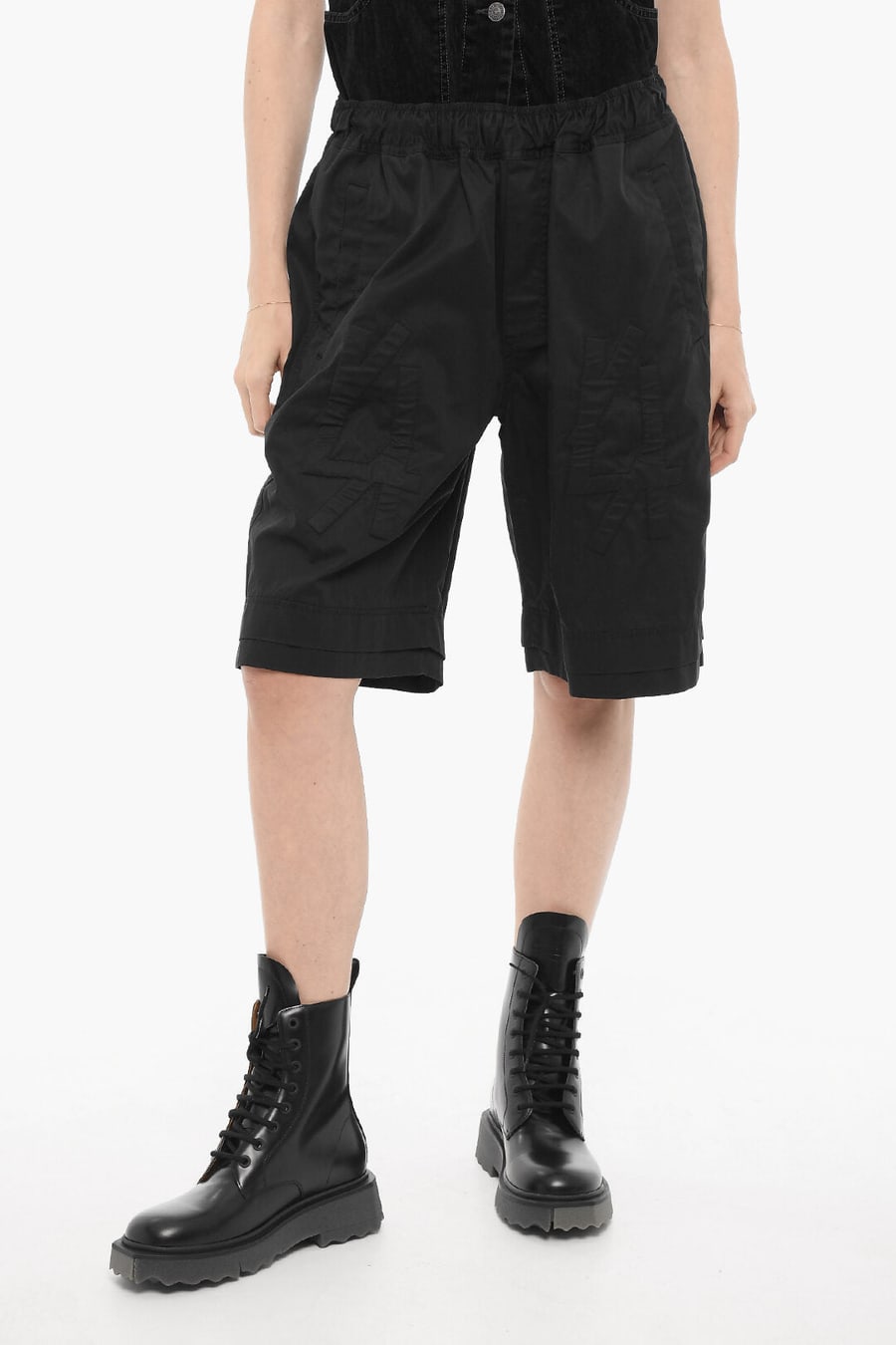 44 Label Group 3500~Solid-Color Shorts with Embossed Monogram