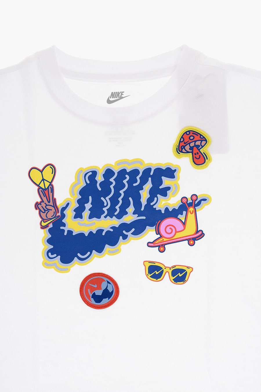 Nike KIDS 0405~Crew-Neck T-Shirt with Front Print and Patches, view 2