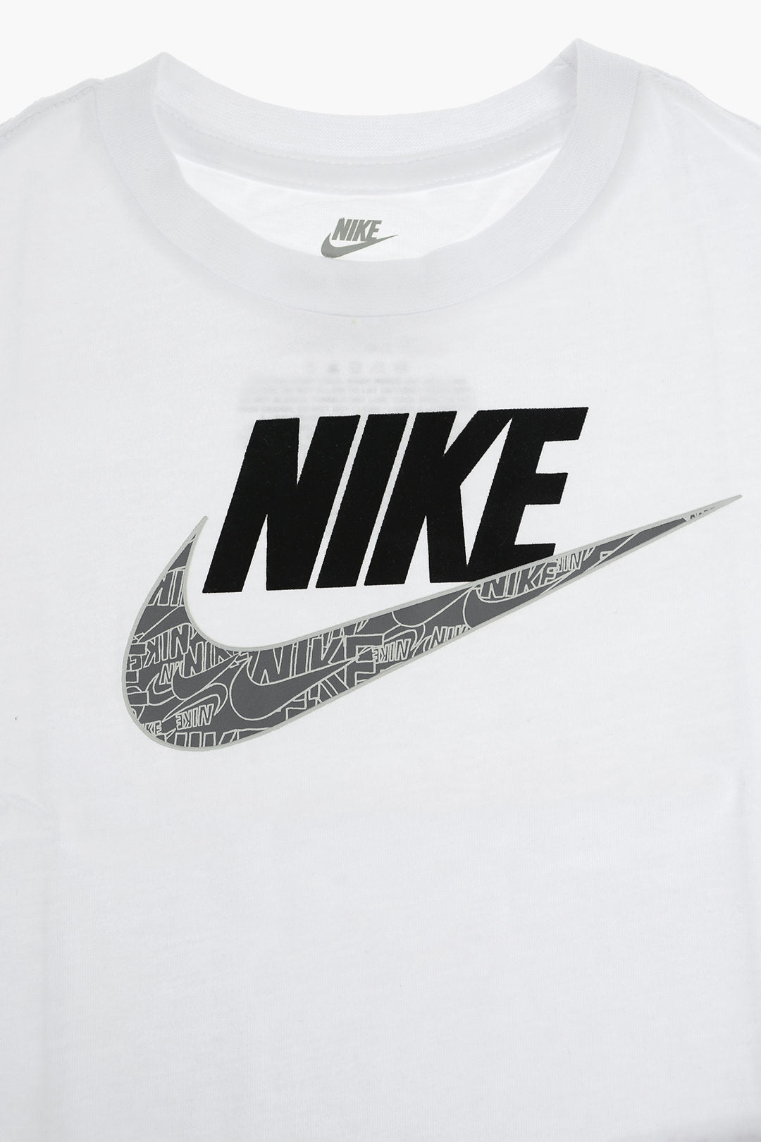 Nike KIDS 0550~T-shirt with Front Logo, view 2