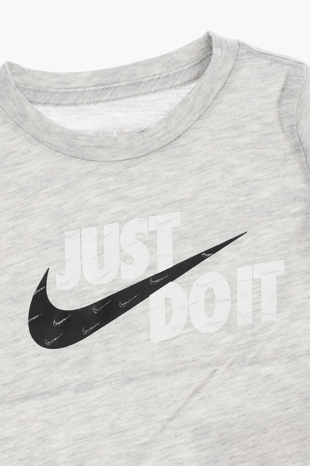 Nike KIDS 0470~Long-Sleeve T-Shirt with Front Print, view 2