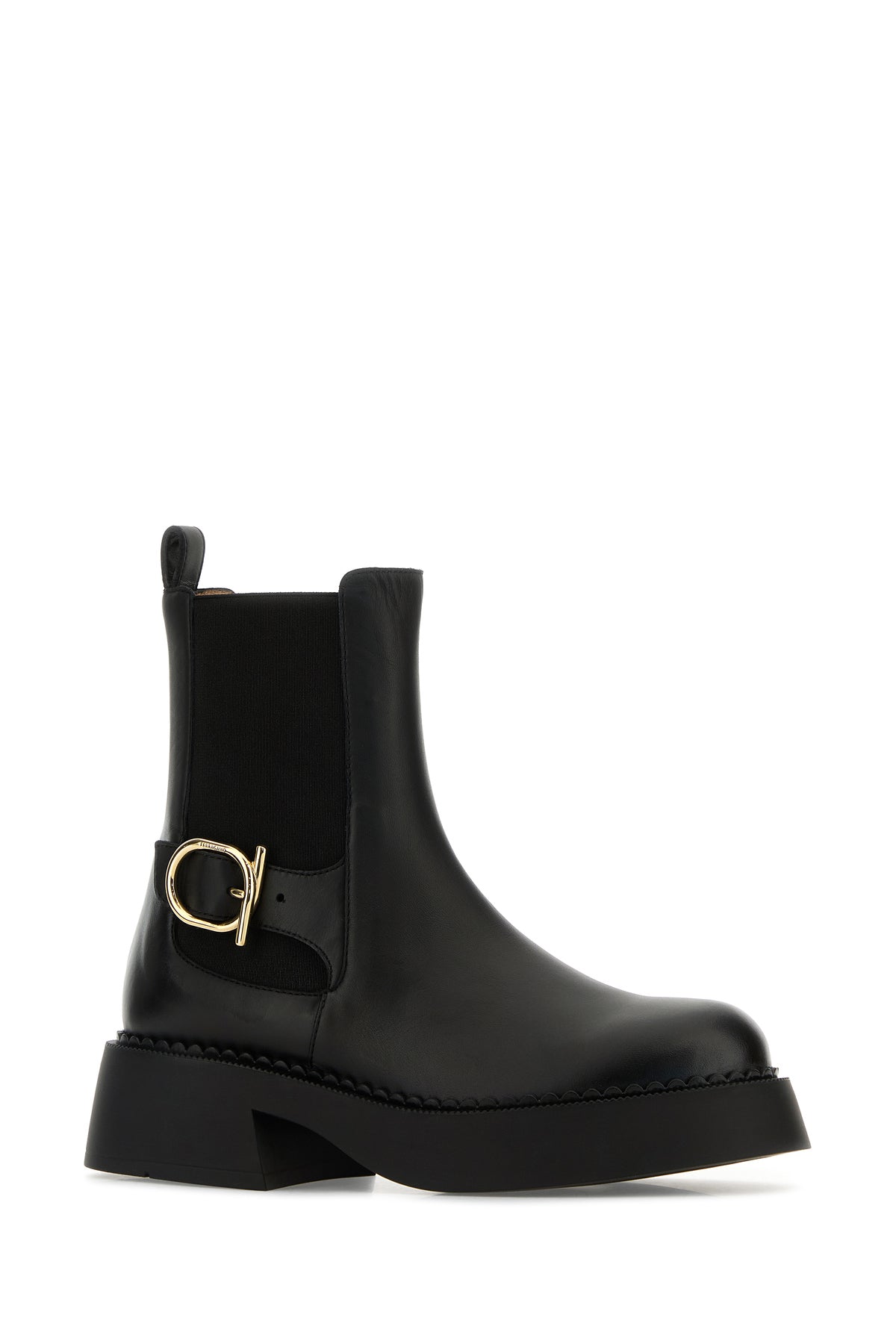 Ferragamo Stivaletti Tia in pelle nera, view 2