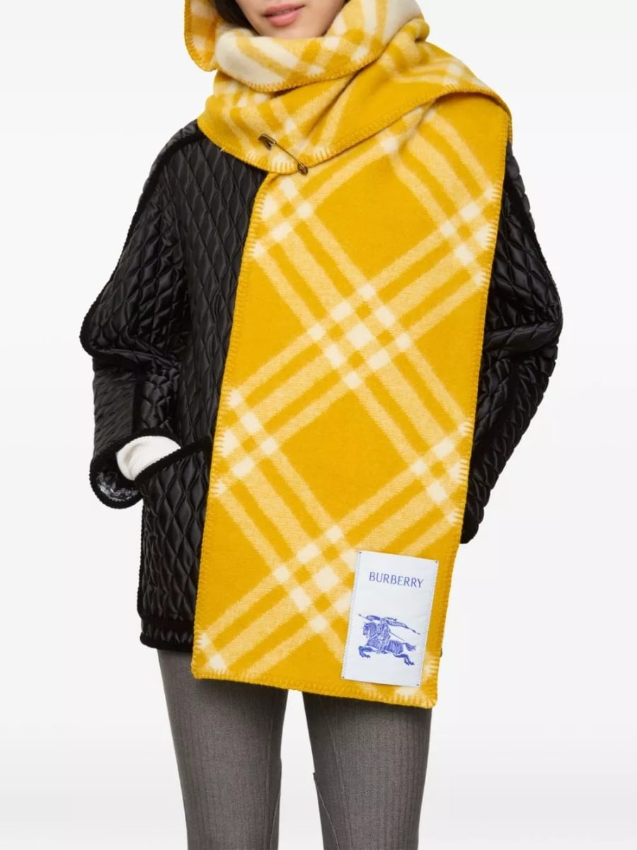 Burberry Sciarpa con cappuccio in lana, view 4