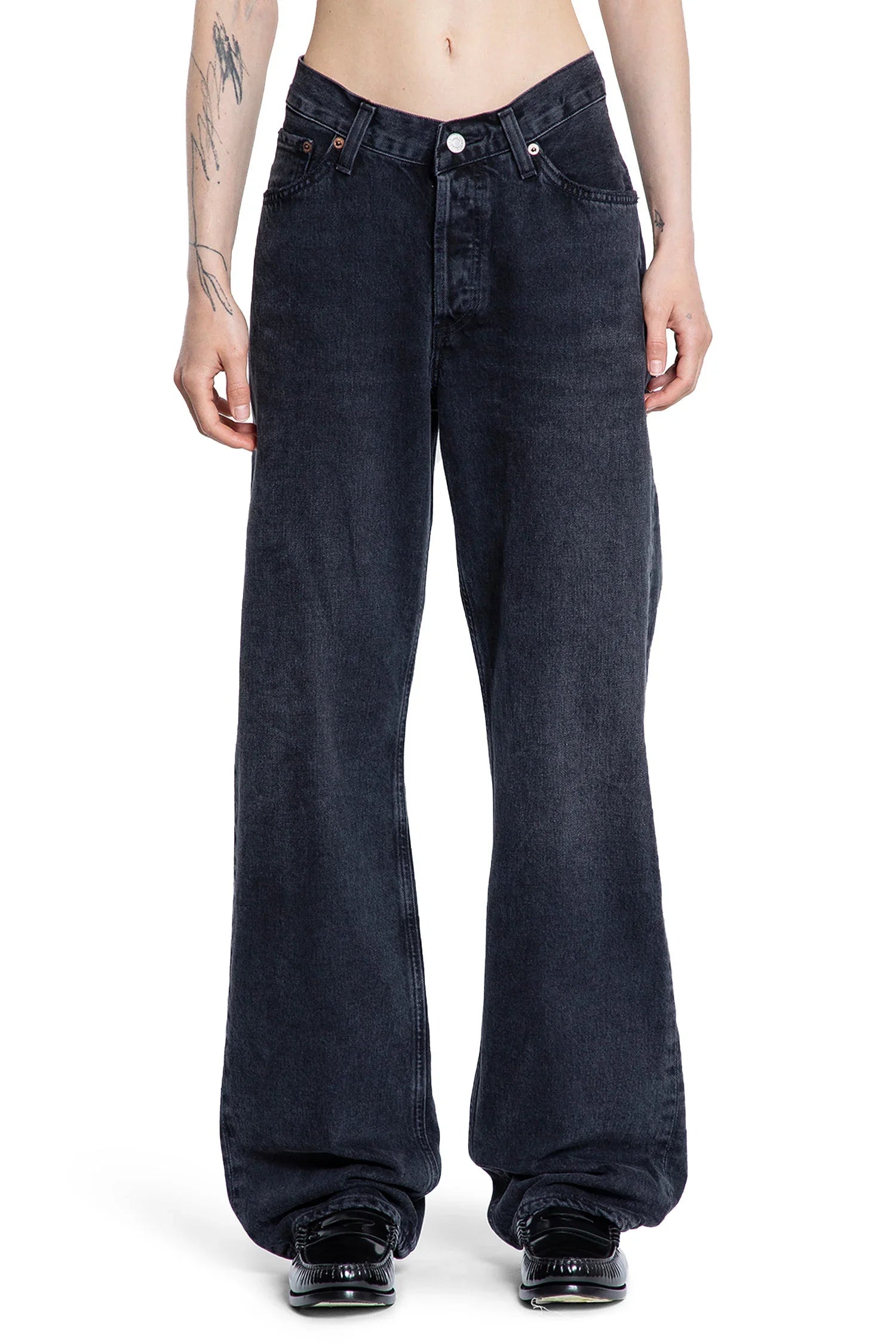 AGOLDE V-Waist Kelly Jeans, view 2