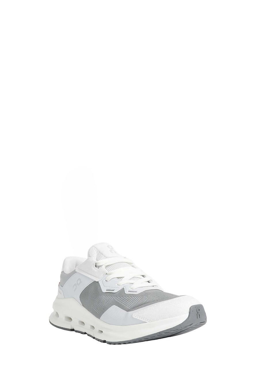 ON RUNNING Cloudnova Rift Sneakers