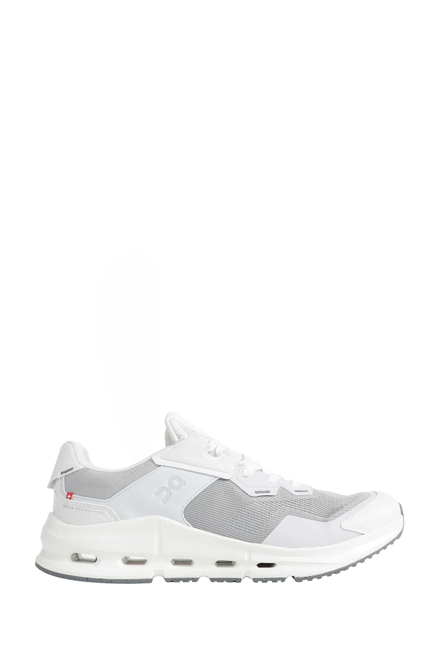 ON RUNNING Cloudnova Rift Sneakers