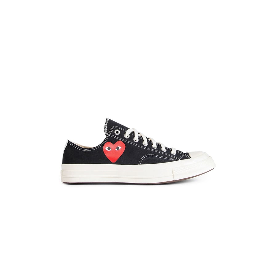 COMME DES GARCONS PLAY Small Red Heart Low Top Sneakers, view 7