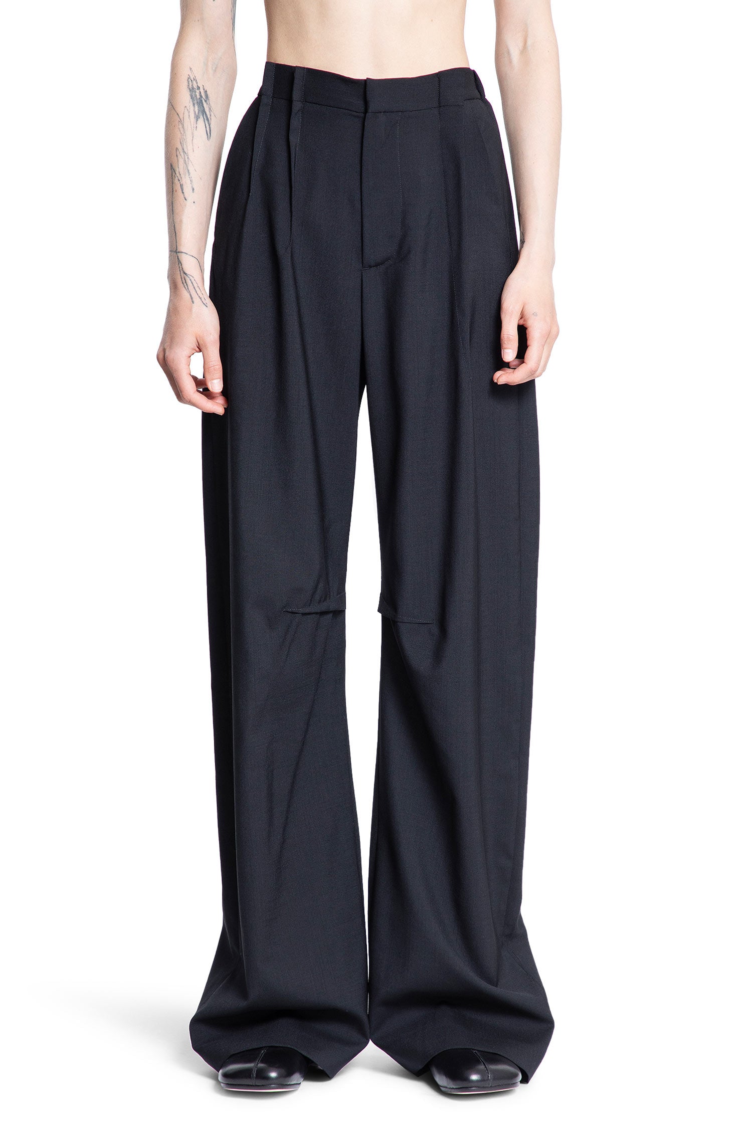 MM6 Maison Margiela Tailored trousers, view 2