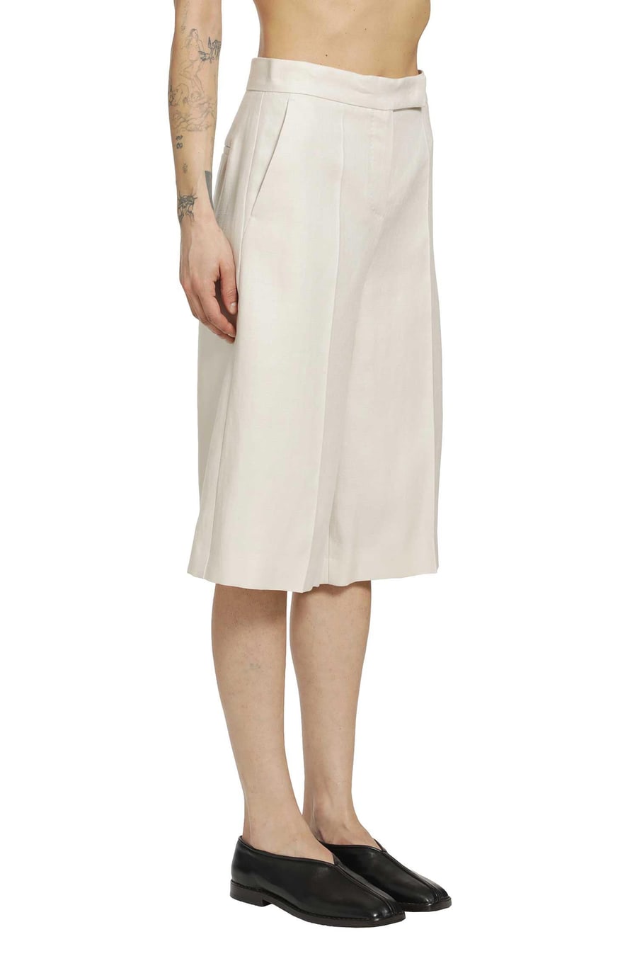 Max Mara Linen Bermuda Shorts, view 3