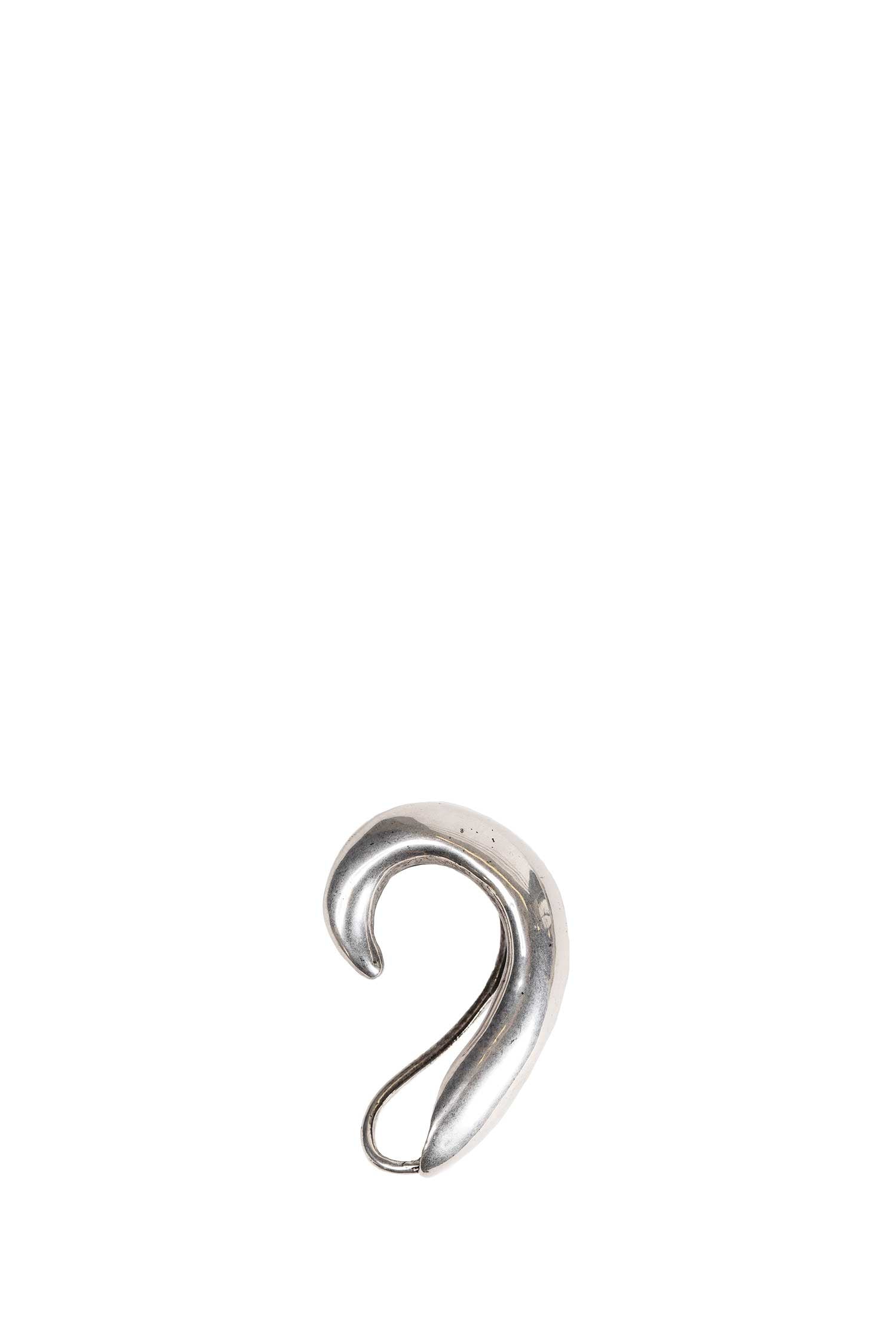 ANGOSTURA Akami Ear Cuff