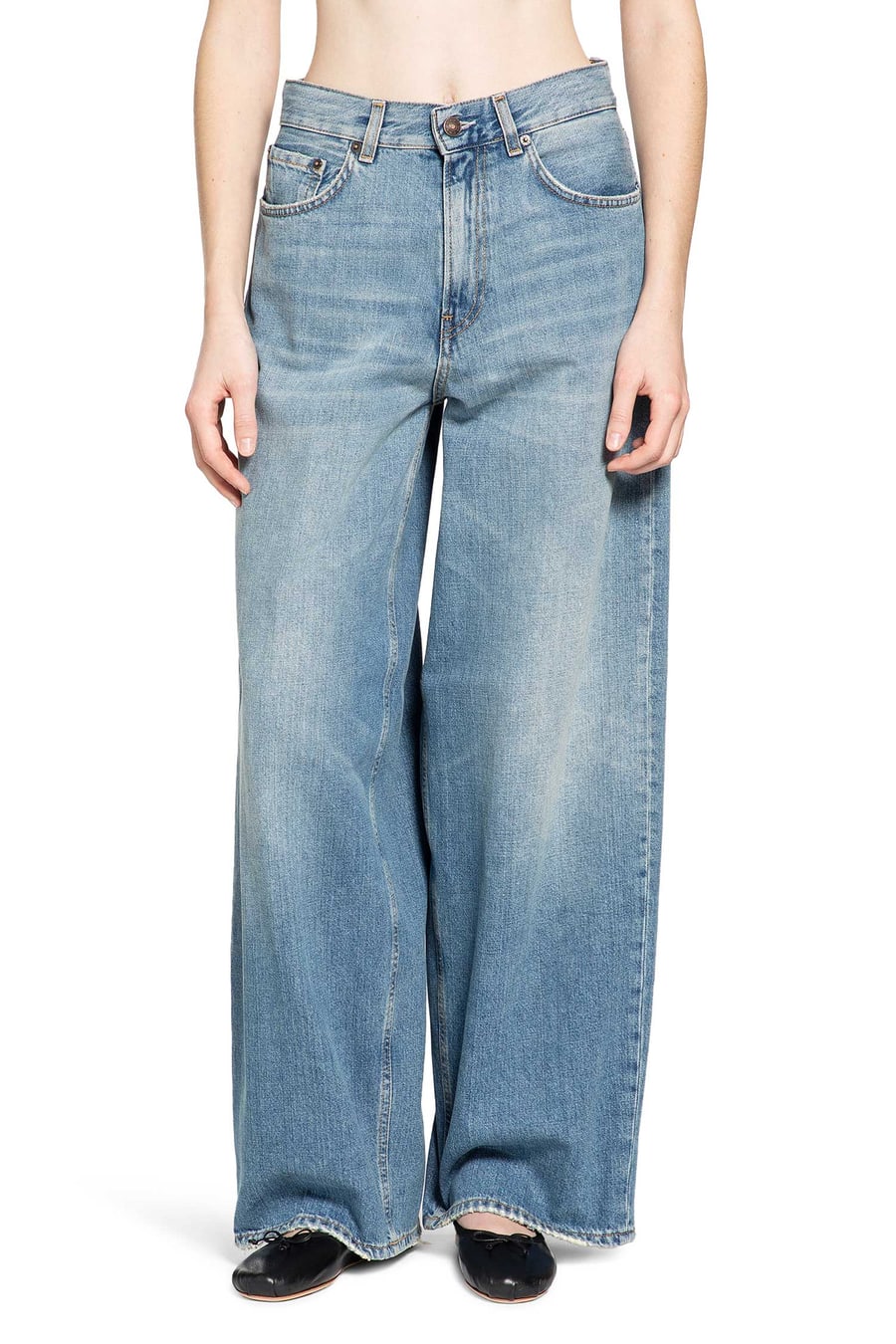 6397 Roomy Jeans, view 2