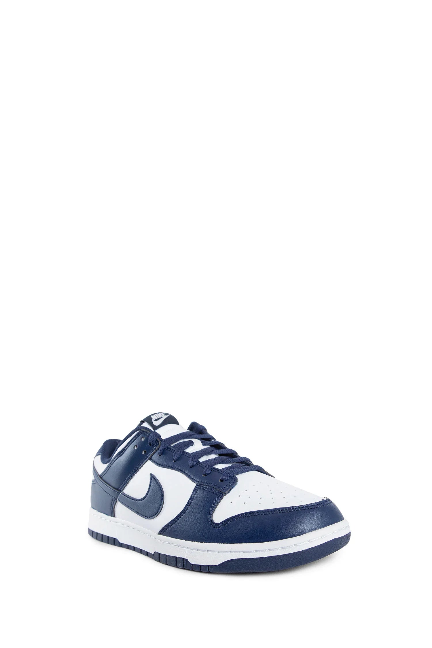 Nike Dunk low retro sneakers, view 2